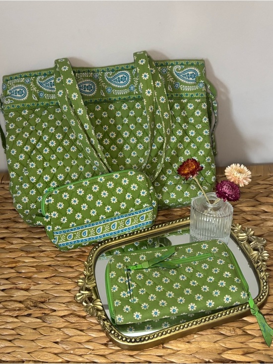 Vera Bradley Handbags - Vera Bradley 3 Piece Set, Quilted Green Floral Tote with Matching Wallet & Pouch